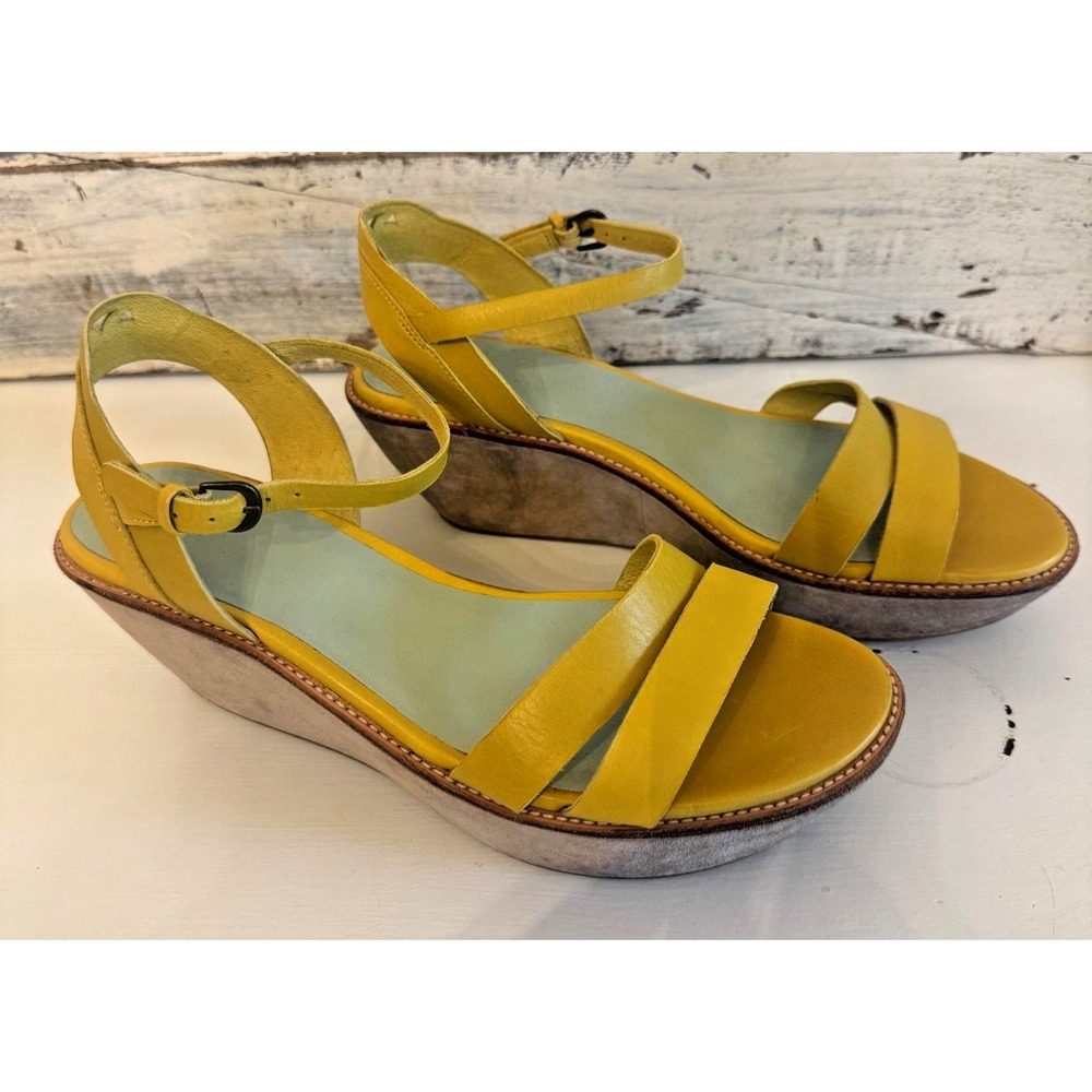 Camper Sandals Shoes Womens Size 10 Yellow Leather Ankle Strap Wedge Beach Coast